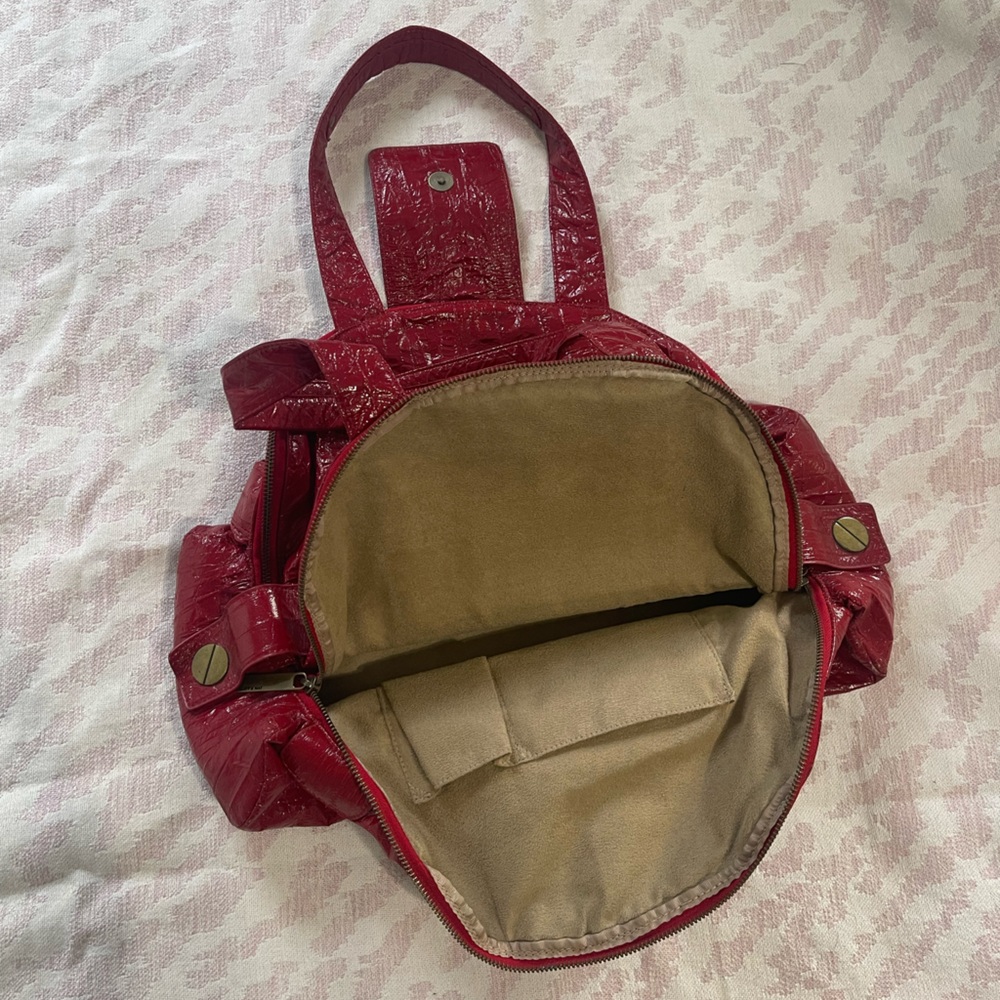 Matt & Nat Red bowler bag - Picture 3 of 4